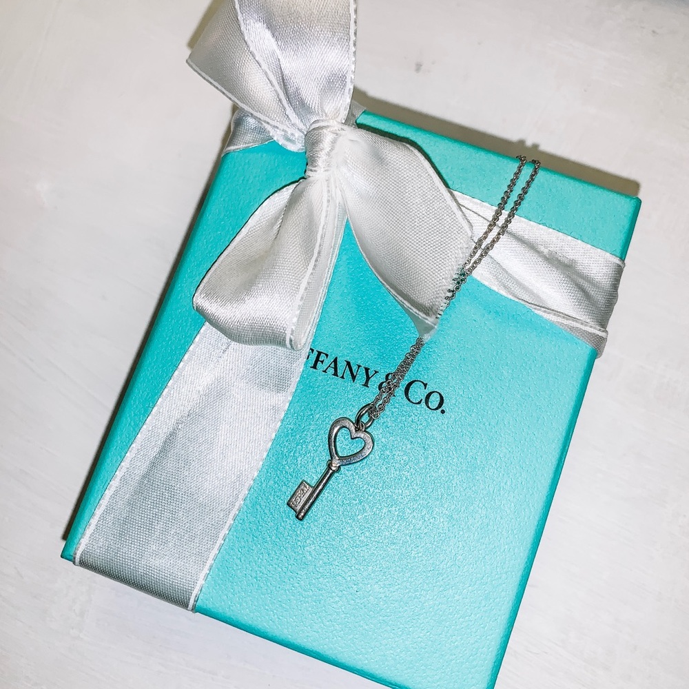 TIFFANY Key Heart Necklace